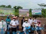 Pencanangan Gerakan Pemanfaatan Lahan dan Pekarangan Oleh Bupati Kutim Ismunandar tahun 2020 Pencanangan Gerakan Pemanfaatan Lahan dan Pekarangan Oleh Bupati Kutim Ismunandar tahun 2020