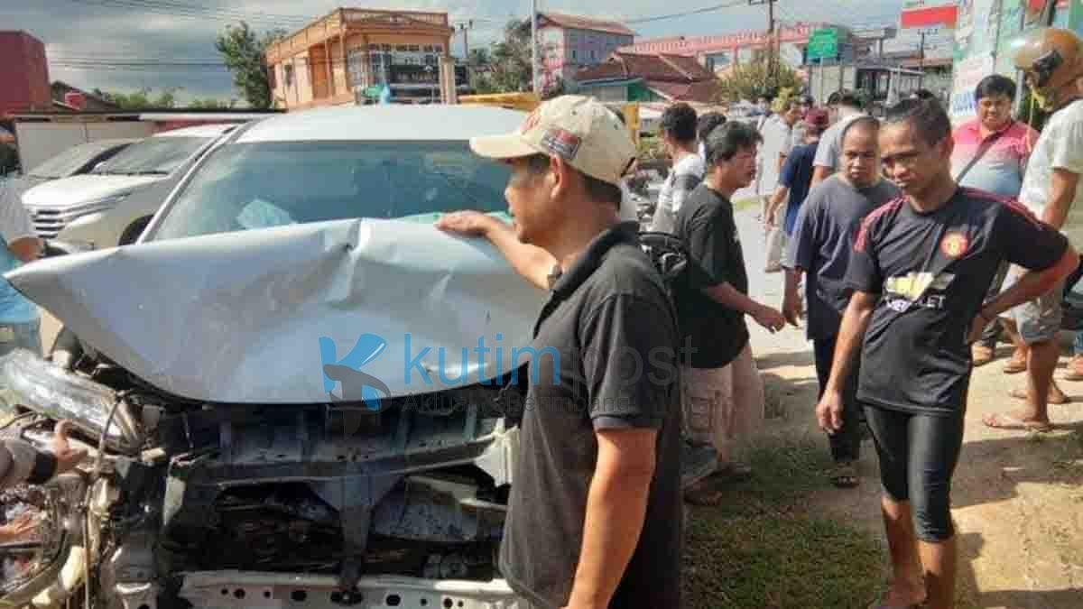 kecelakaan beruntun sangatta kecelakaan beruntun sangatta
