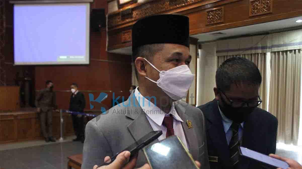 Joni Ucapkan Selamat Kepada Bupati Dan Wakil Bupati Kutim Joni Ucapkan Selamat Kepada Bupati Dan Wakil Bupati Kutim