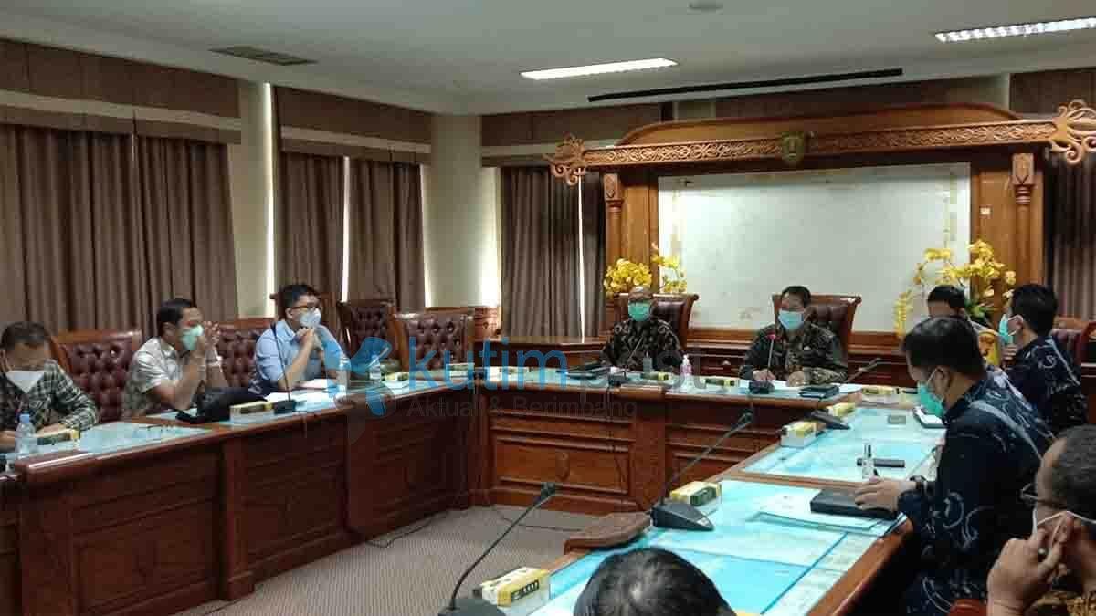 Mediasi Antara Kelompok Tani Taman Dayak Basap dengan PT KPC Mediasi Antara Kelompok Tani Taman Dayak Basap dengan PT KPC