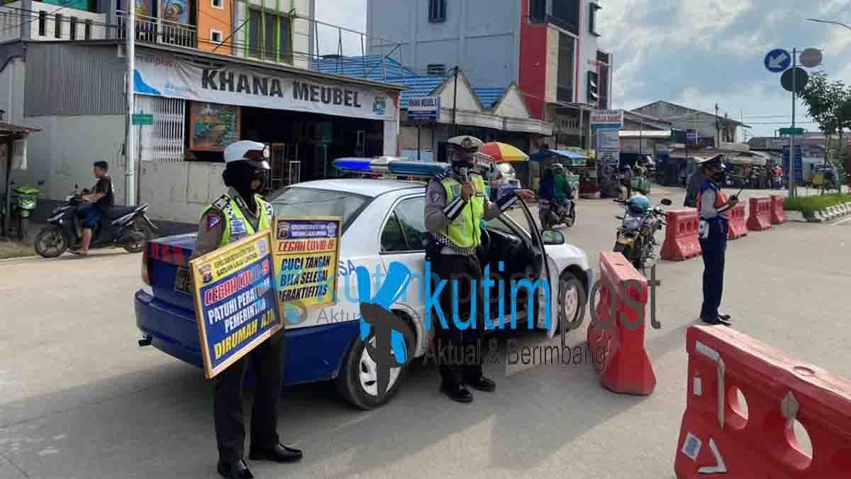 Sat Lantas Polres Kutim Berikan Himbauan Terkait Prokes Di Pasar Ramadan