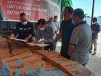 Kaltim Prima Coal Salurkan Bantuan Ke Pemkab Kutim Untuk Korban Banjir di 8 kecamatan di Kutim Kaltim Prima Coal Salurkan Bantuan Ke Pemkab Kutim Untuk Korban Banjir di 8 kecamatan di Kutim