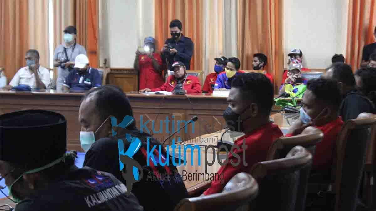 Serikat Buruh Kutim Ajak Hearing Pemkab Dan DPRD Serikat Buruh Kutim Ajak Hearing Pemkab Dan DPRD