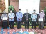 Usai Ikuti MTQ, Kafilah Kutim Dapat Penghargaan Dari Bupati Usai Ikuti MTQ, Kafilah Kutim Dapat Penghargaan Dari Bupati