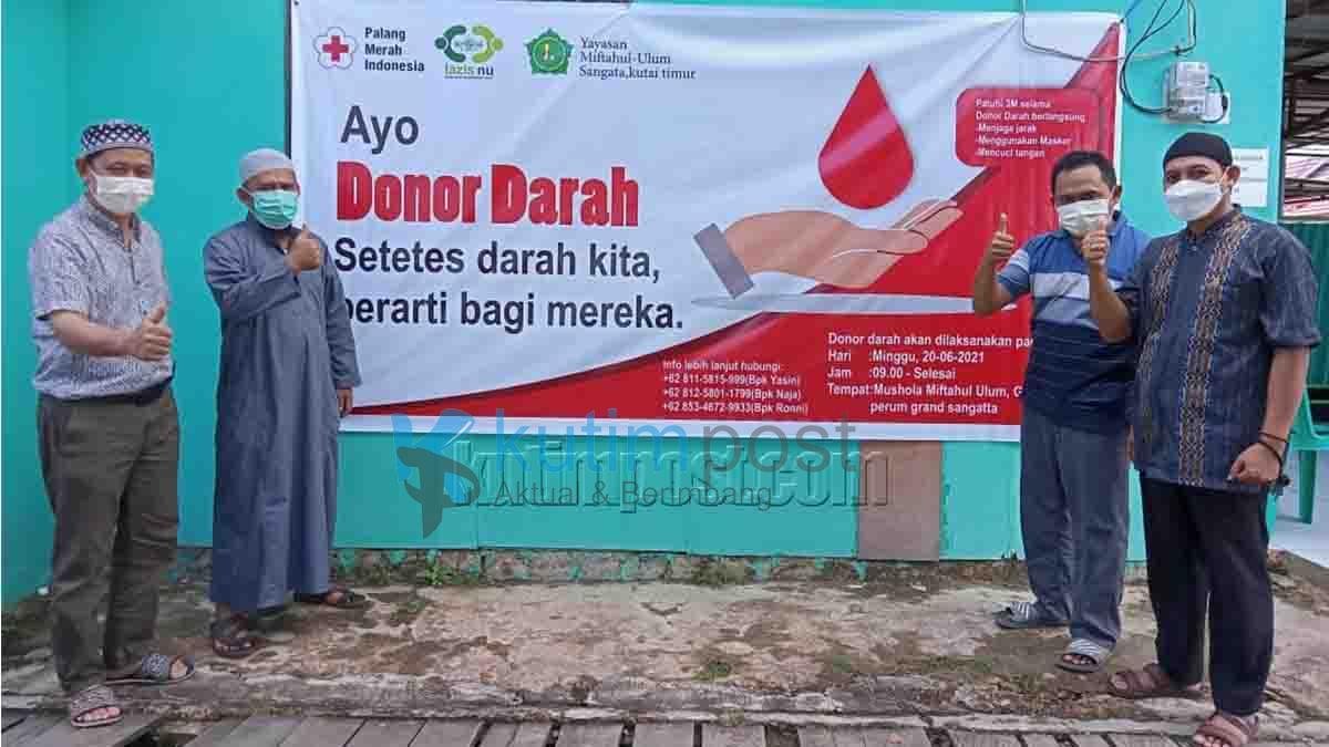 Warga RT 066 Sumbangkan Darahnya Untuk Kemanusiaan Warga RT 066 Sumbangkan Darahnya Untuk Kemanusiaan