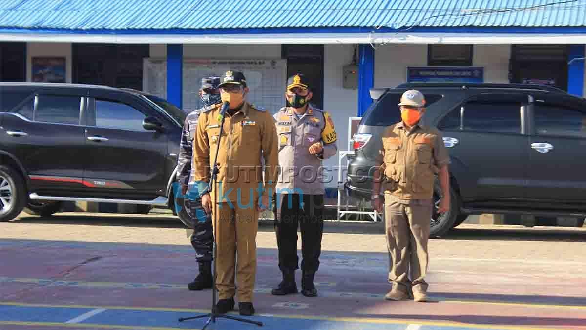 Wabup Pimpin Persiapan Penyekatan Di 6 Titik Dalam Kota Wabup Pimpin Persiapan Penyekatan Di 6 Titik Dalam Kota