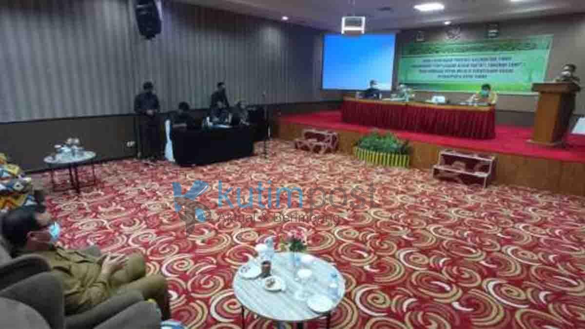 Dishut Kaltim dan Disbun Kutim Cari Solusi Terkait Penyelesaian Kebun Rakyat Dishut Kaltim dan Disbun Kutim Cari Solusi Terkait Penyelesaian Kebun Rakyat