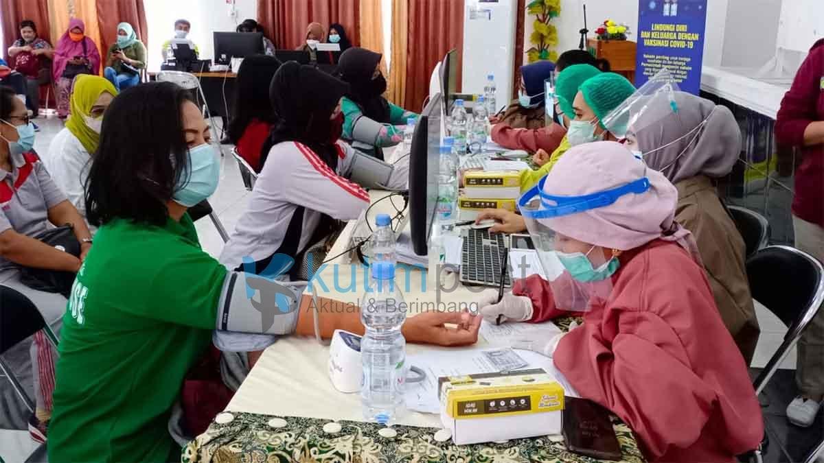 Pemkab Kutim Buka Sentra Vaksinasi Covid 19