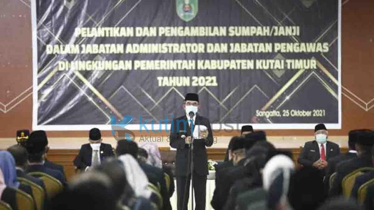Pemkab Kutim Lantik 230 Pejabat Eselon 3 dan 4 Pemkab Kutim Lantik 230