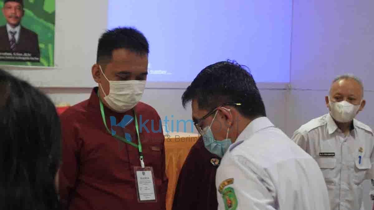 Kadis Koperasi Darsafani Memajukan Koperasi Lewat Pelatihan Kadis Koperasi Darsafani Memajukan Koperasi Lewat Pelatihan