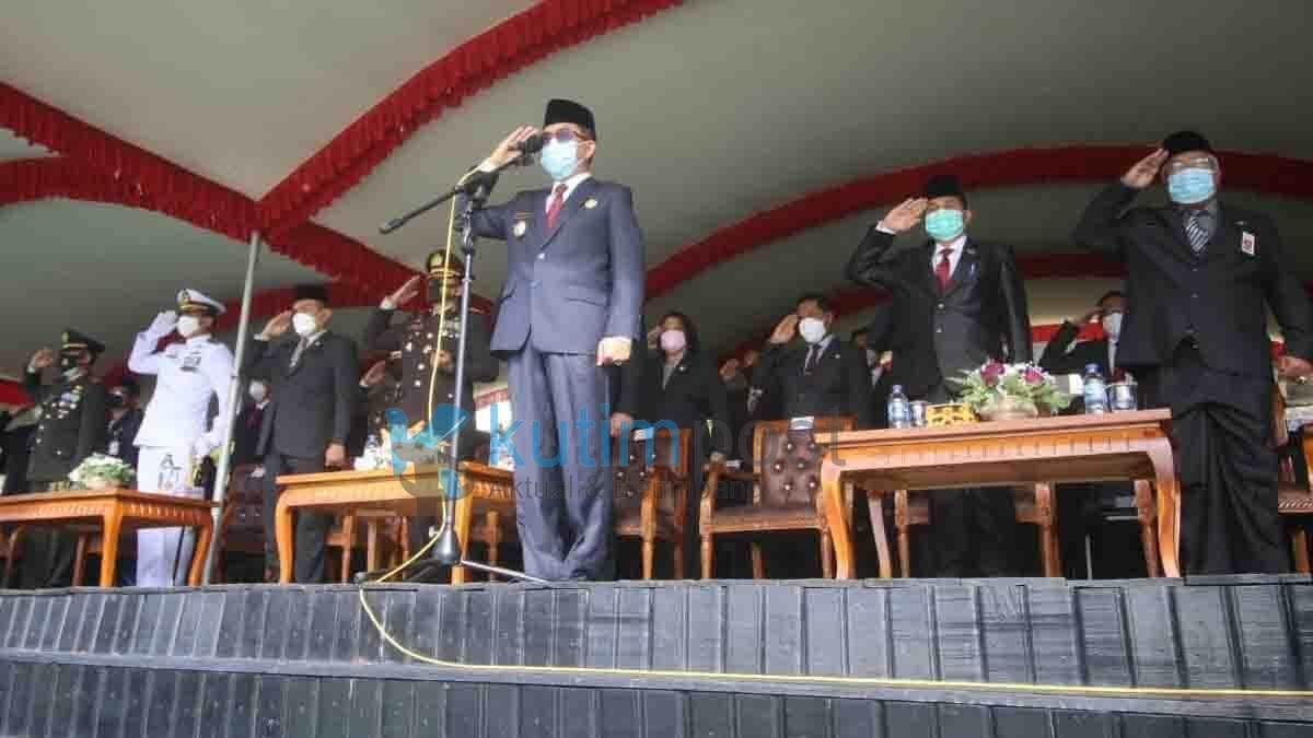 Pemkab Kutim Gelar Upacara Hari Pahlawan 10 November Pemkab Kutim Gelar Upacara Hari Pahlawan 10 November