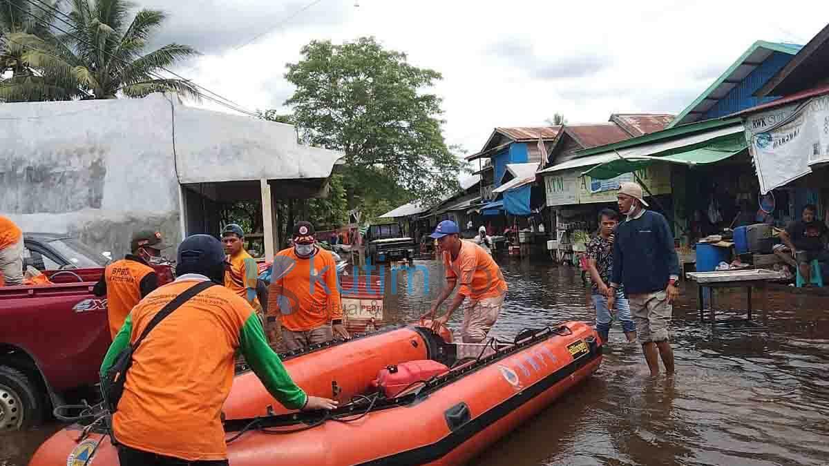 Banjir Bengalon Mulai Surut, BPBD Ingatkan Bahaya Hewan Buas dan Penyakit Kulit