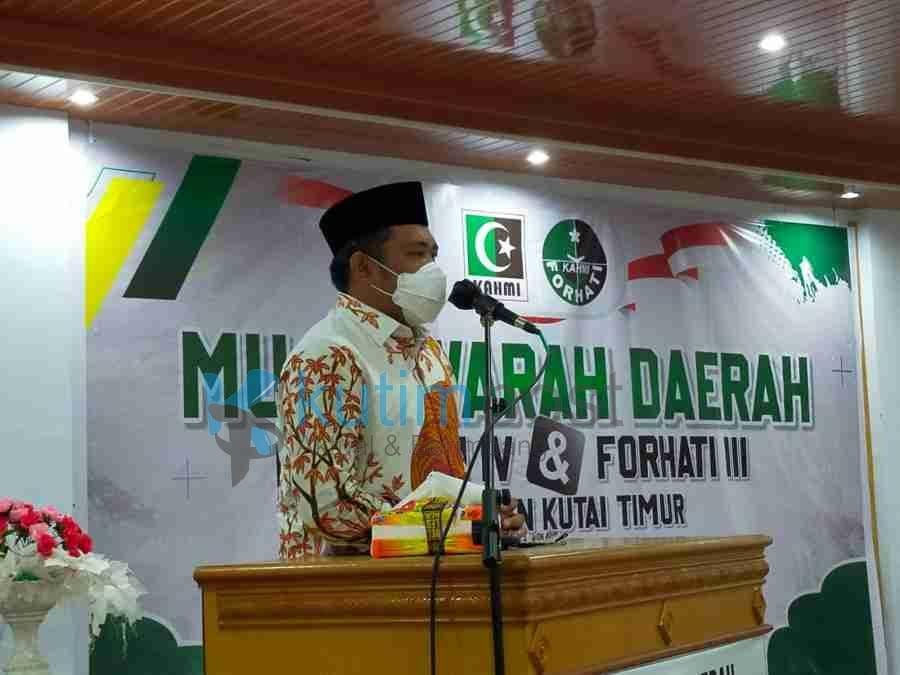 Kasmidi Bulang Pimpin KAHMI Kutim 5 Tahun Kedepan