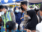 Kantor Bersama Samsat Kutim Berhasil Salurkan 723 Dosis Vaksin Kantor Bersama Samsat Kutim Berhasil Salurkan 723 Dosis Vaksin