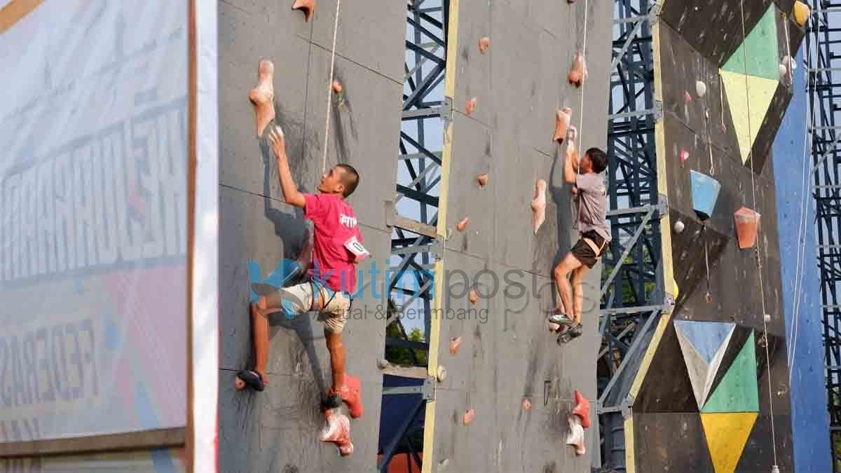 Atlet Panjat Tebing Kutim Sukses Sabet Juara di 2 Kelas Atlet Panjat Tebing Kutim Sukses Sabet Juara di 2 Kelas