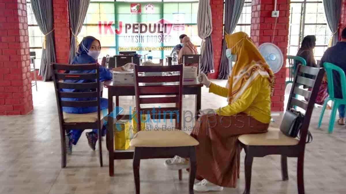 Bantu Pemerintah, IKJ Kutim Proaktif Memfasilitasi Vaksinasi Booster Bantu Pemerintah, IKJ Kutim Proaktif Memfasilitasi Vaksinasi Booster
