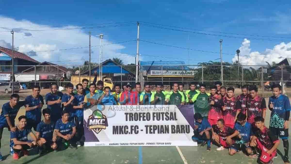 Jelang HUT Desa Tepian Baru Bulan 6 Mendatang, MKC FC Adakan Laga Persahabatan Jelang HUT Desa Tepian Baru Bulan 6 Mendatang, MKC FC Adakan Laga Persahabatan