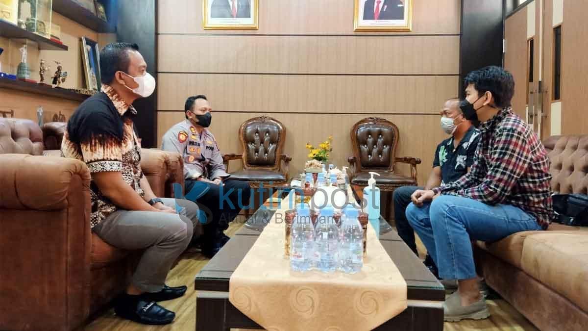 Polres Kutim dan AJKT Jalin Sinergitas Polres Kutim dan AJKT Jalin Sinergitas