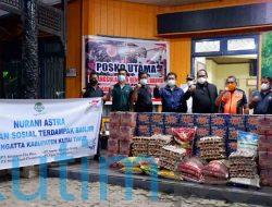 Wabup Kutim Terima Bantuan Sembako Untuk Korban Banjir Dari Astra Group