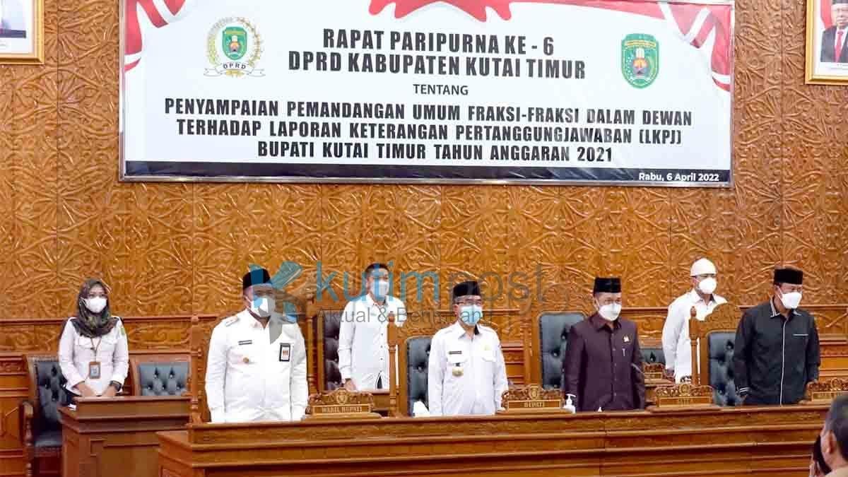 DPRD Kutim Gelar Paripurna Ke 6, Tujuh Fraksi Sampaikan Pemandangan Umum