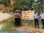 Satlantas Polres Kutim Pasang Rambu di Daerah Rawan Kecelakaan Satlantas Polres Kutim Pasang Rambu di Daerah Rawan Kecelakaan