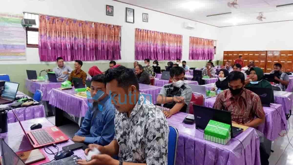 Disdik Kutim Adakan Pelatihan Proktor Asesmen Nasional Tingkat SD Disdik Kutim Adakan Pelatihan Proktor Asesmen Nasional Tingkat SD