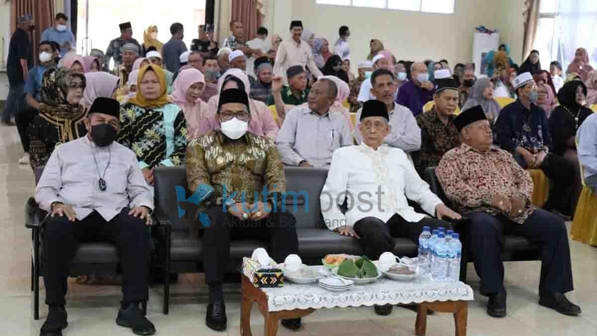 Kasmidi-Hadiri-Halal-Bihalal-Kerukunan-Warga-Sangkulirang-Kalimantan-Timur-tahun-2022.jpg
