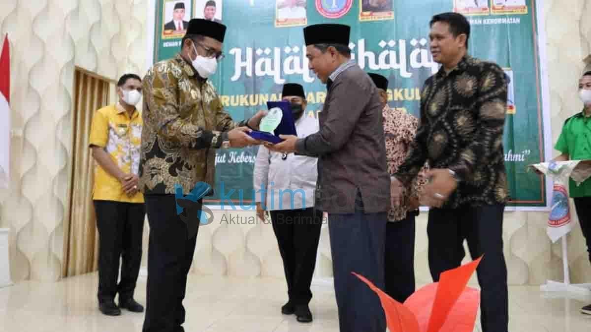 Kasmidi Hadiri Halal Bihalal Kerukunan Warga Sangkulirang Kalimantan Timur Kasmidi Hadiri Halal Bihalal Kerukunan Warga Sangkulirang Kalimantan Timur