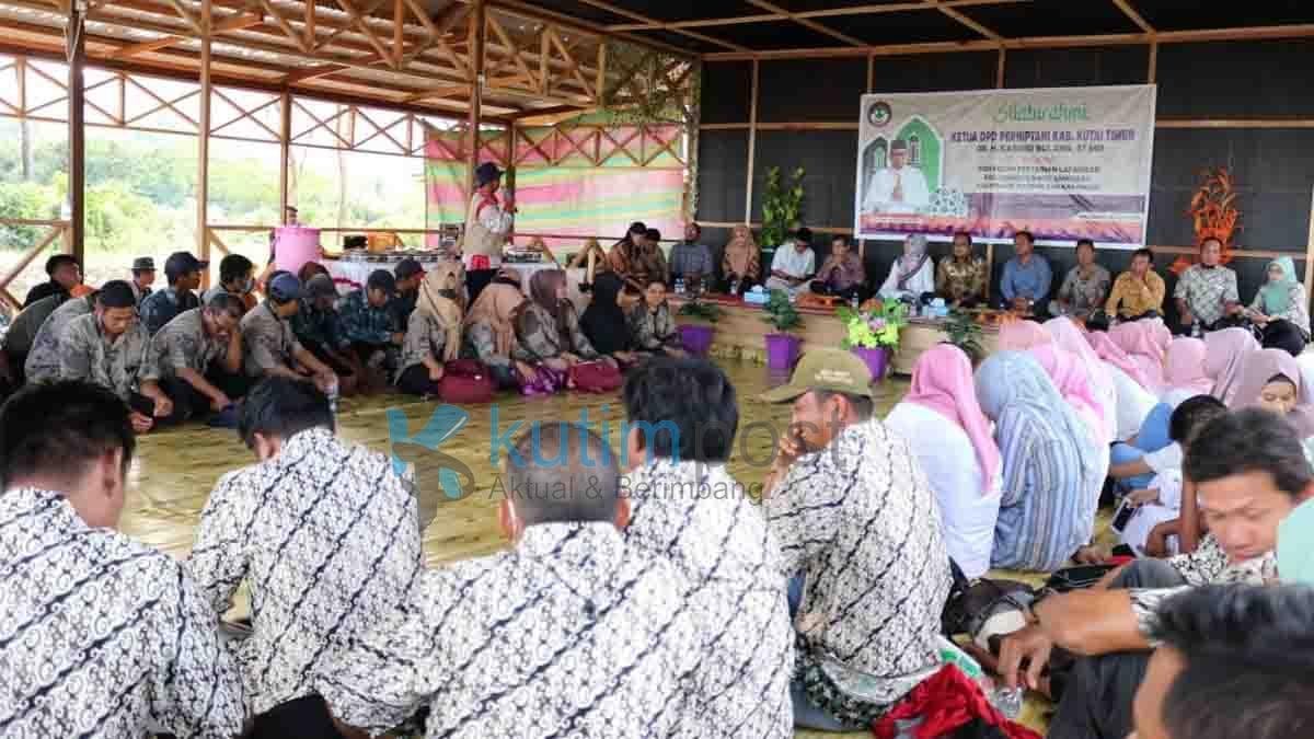 Wujudkan-Kemajuan-Pertanian-Di-Kutim-Ketua-DPD-Perhiptani-Kutim-Ajak-Dialog-PPL-tahun-2022.jpg