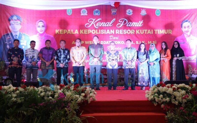 Kenal Pamit Kapolres Kutim, Bupati Berharap Kebersamaan Terus Terjalin Dengan Baik