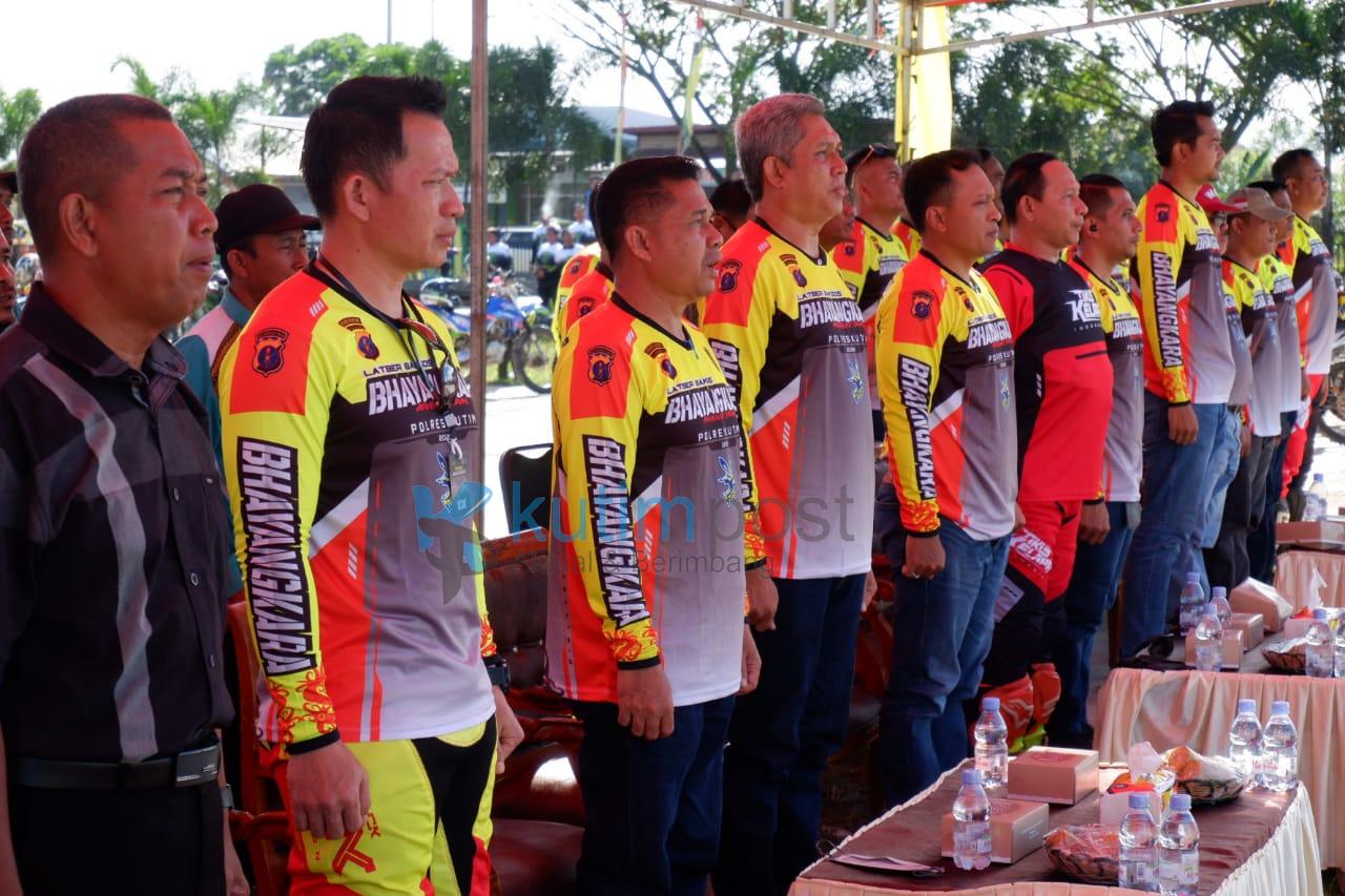 Kapolres Kutim Lepas 700 Rider Ikuti Latber Adventure Trail HUT Bhayangkara Ke-76 Kapolres Kutim Lepas 700 Rider Ikuti Latber Adventure Trail HUT Bhayangkara Ke-76