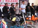 Polres Kutim Amankan 1 Sepeda Motor Hasil Curanmor Beserta Pelakunya Polres Kutim Amankan 1 Sepeda Motor Hasil Curanmor Beserta Pelakunya