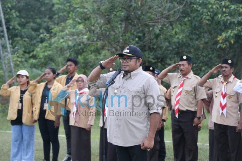 Wabup Kutim Tutup Perkemahan Gabungan Kwartir Ranting Pramuka