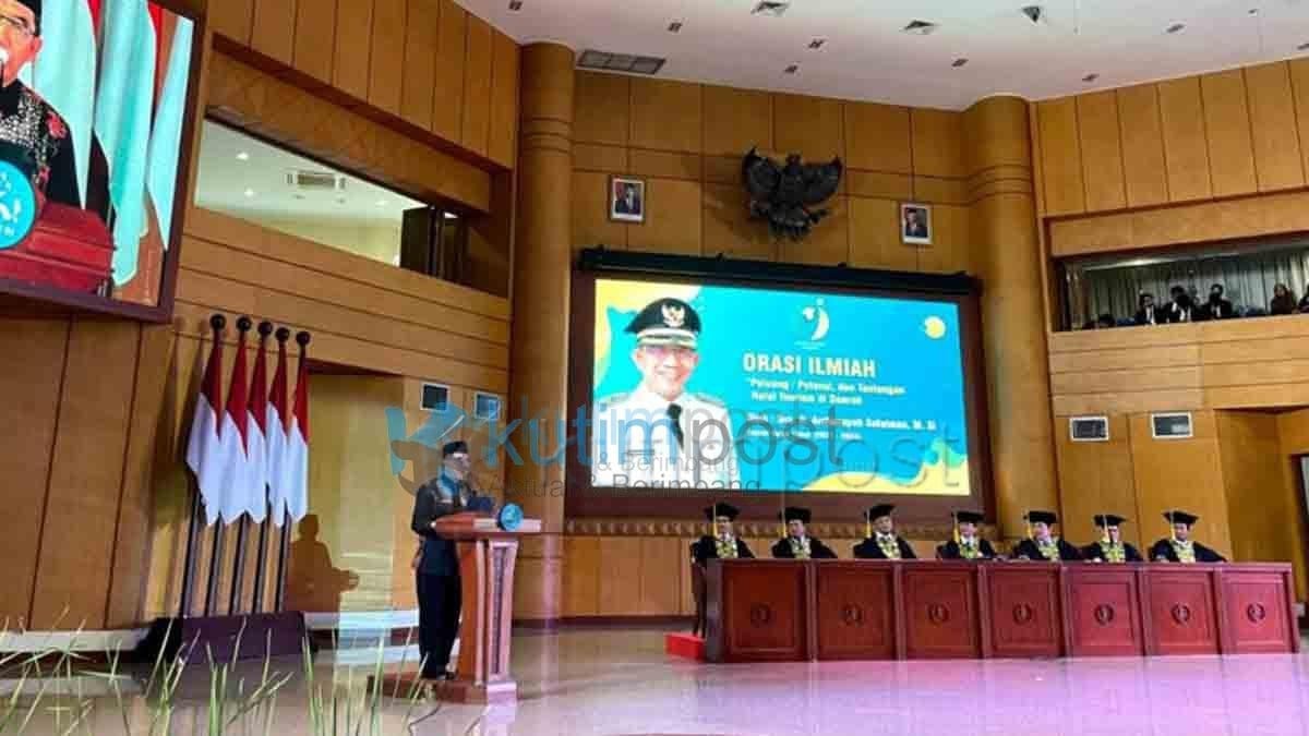 Orasi Ilmiah di Wisuda STEI SEBI, Ardiansyah Sampaikan Potensi Wisata Halal Orasi Ilmiah di Wisuda STEI SEBI, Ardiansyah Sampaikan Potensi Wisata Halal
