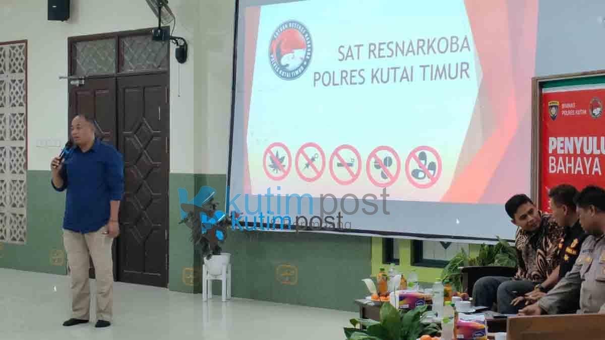 Polres Kutim Beri Penyuluhan Terkait Bahaya Narkoba Polres Kutim Beri Penyuluhan Terkait Bahaya Narkoba