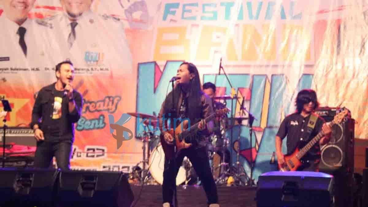 Asti Mazar; Festival Lomba Dangdut Kutim 2022 Bisa Lahirkan Penyanyi Bertalenta Asti Mazar; Festival Lomba Dangdut Kutim 2022 Bisa Lahirkan Penyanyi Bertalenta