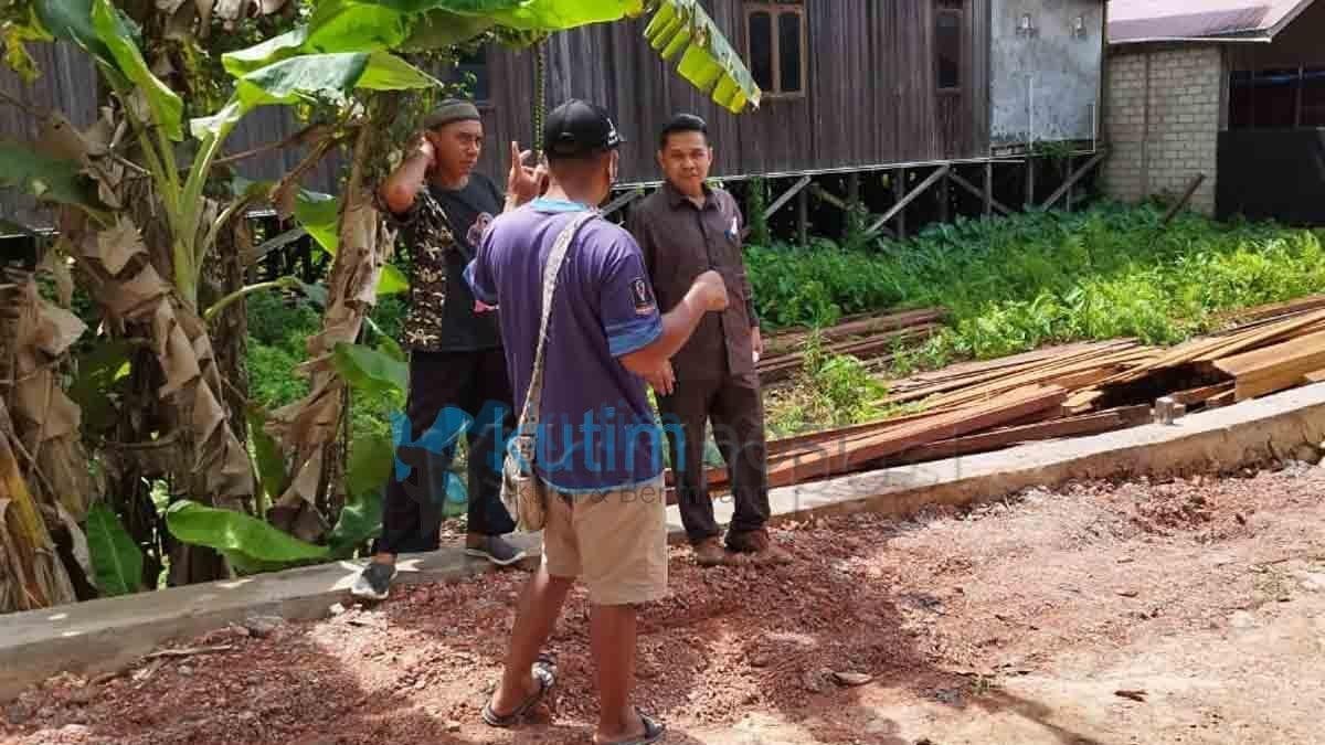 Joni Tinjau Langsung Aspirasi Yang Telah Terserap Di Desa Sepaso Induk Joni Tinjau Langsung Aspirasi Yang Telah Terserap Di Desa Sepaso Induk