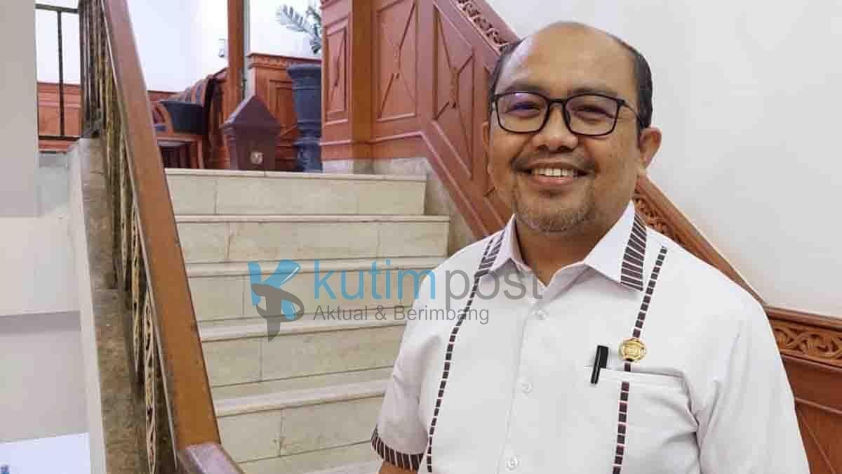 Novel, Sarpras di RSUD Kudungga Harus Meningkat Novel, Sarpras di RSUD Kudungga Harus Meningkat
