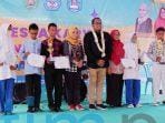 Wabup Kutim Tutup Pesta Karya di SMPN 1 Sangatta Utara Wabup Kutim Tutup Pesta Karya di SMPN 1 Sangatta Utara