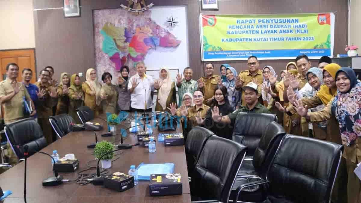 DPPA Kutim Bersama PD Susun RAD KLA Menuju Kabupaten Layak Anak DPPA Kutim Bersama PD Susun RAD KLA Menuju Kabupaten Layak Anak