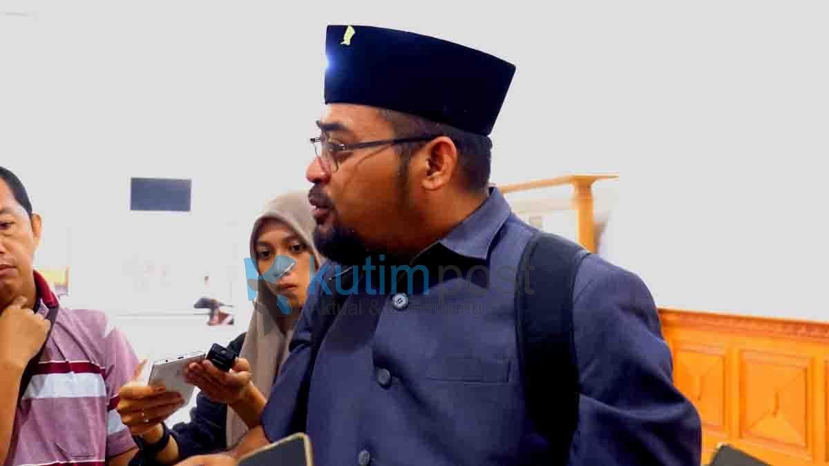 DPRD Kutim Gelar Hearing Terkait Koperasi Kombeng Lestari DPRD Kutim Gelar Hearing Terkait Koperasi Kombeng Lestari