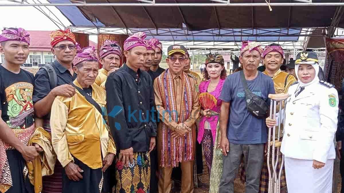 Forkopimda Hadiri Pesta Rakyat Pertanian Di Rantau Pulung 1 Forkopimda Hadiri Pesta Rakyat