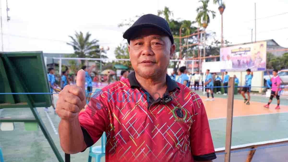 Kadispora Hadiri Turnamen Bola Voli Dandim 0909 Kutim Kadispora Hadiri Turnamen Bola Voli Dandim 0909 Kutim
