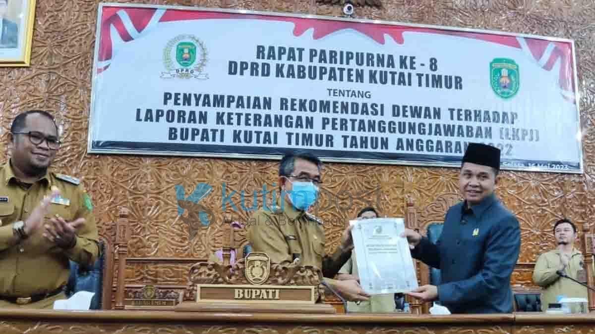 Rapat Paripurna Penyampaian Rekomendasi Dewan Terhadap LKPJ 2022 Rapat Paripurna Penyampaian Rekomendasi Dewan Terhadap LKPJ 2022