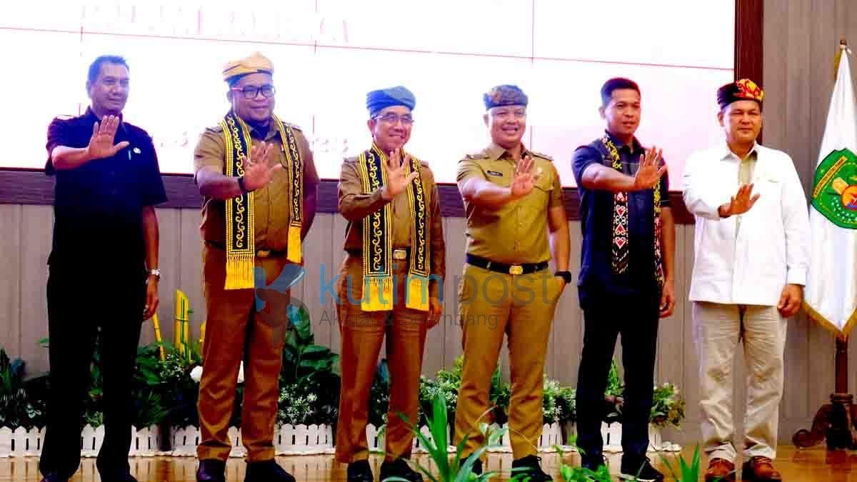 Pemkab Kutim Sambut Hangat Kunjungan Bupati Tana Tidung Pemkab Kutim Sambut Hangat Kunjungan Bupati Tana Tidung