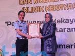 Tenun Rakat Kutim Dapat Sertifikasi Kekayaan Intelektual Kom
