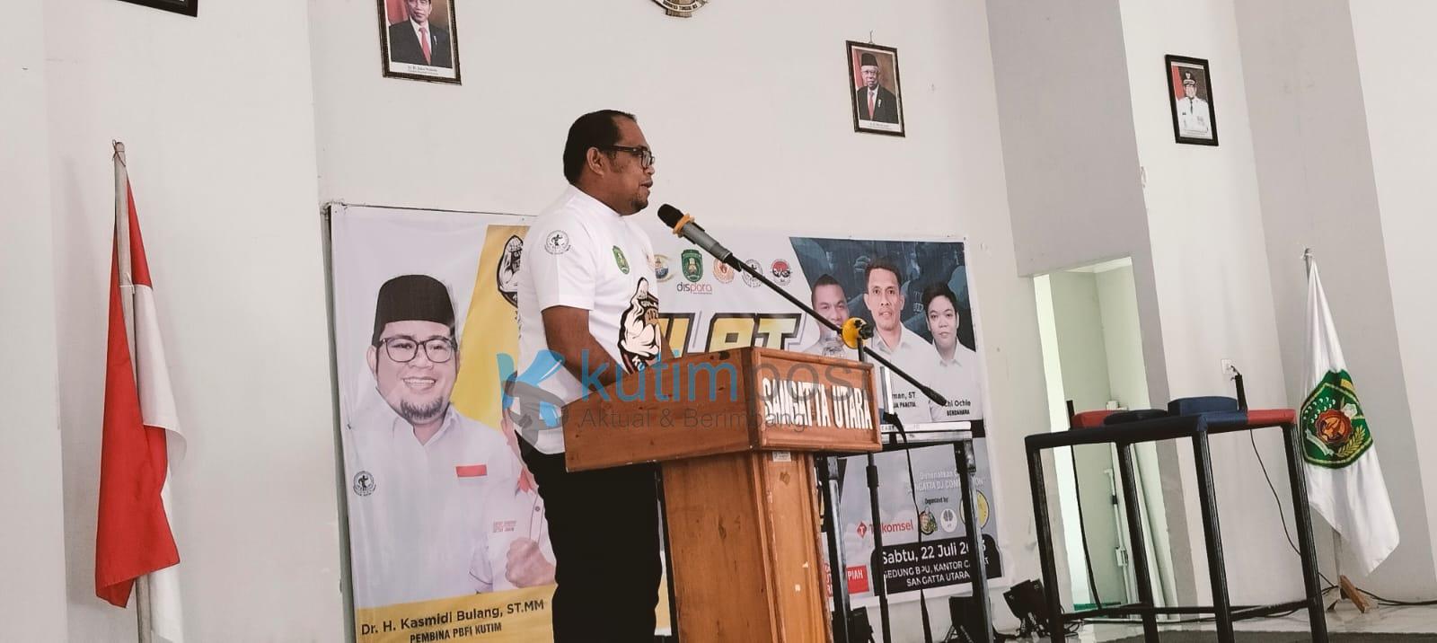 Kasmidi Buka Open Turnamen Gulat Tangan