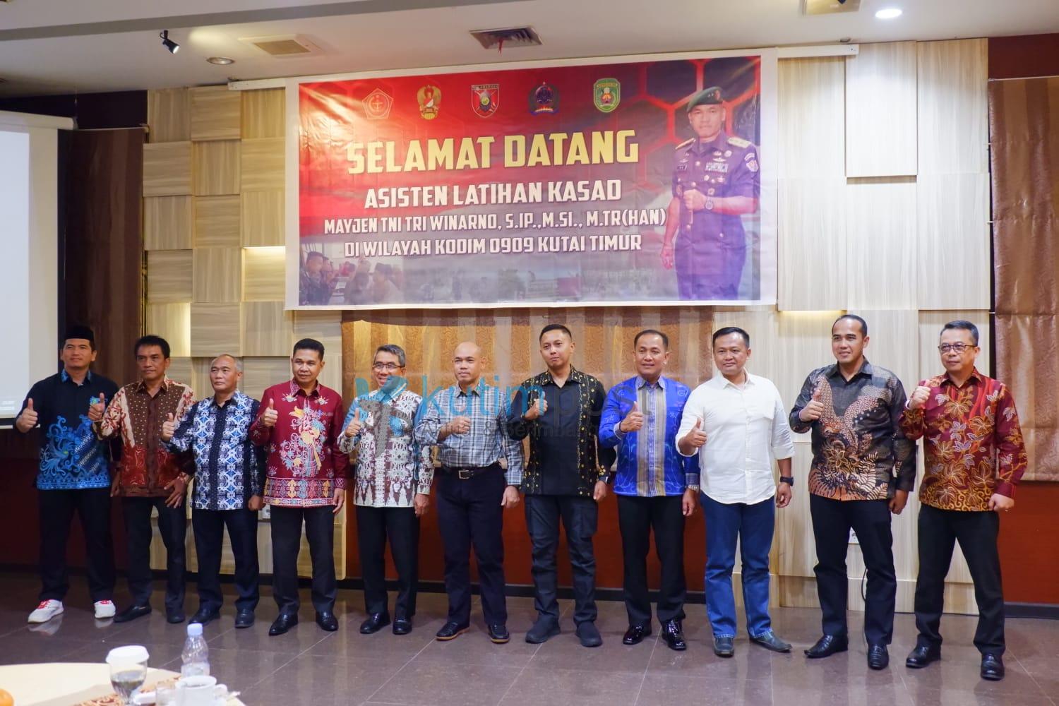 Tinjau TMMD, Mayjen TNI Tri Winarno Disambut Hangat Forkopim