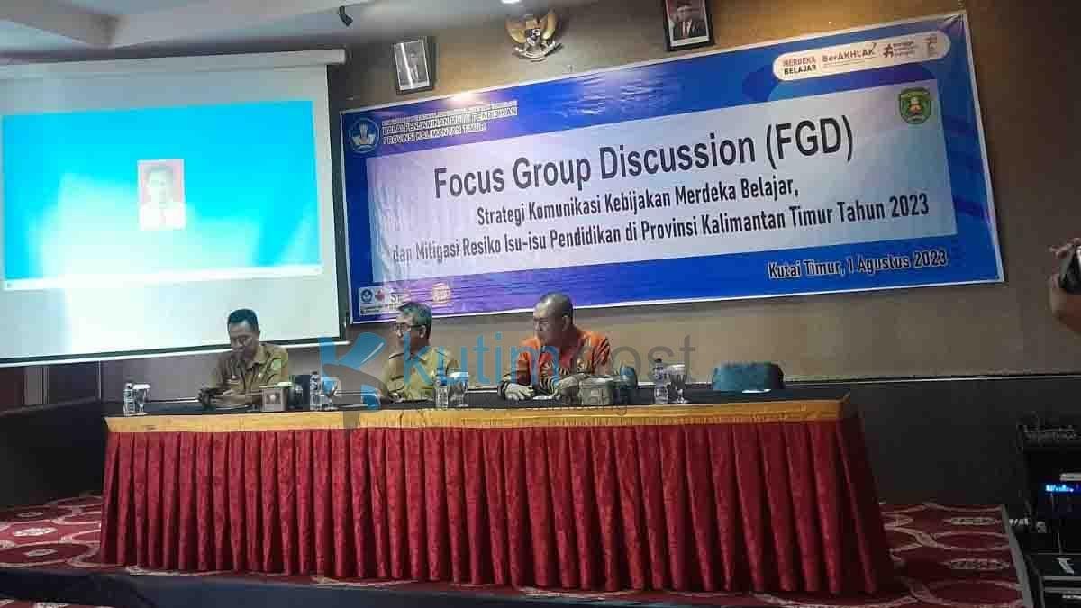 Disdik Kutim Adakan FGD Bahas Strategi Komunikasi Kebijakan Merdeka Belajar Disdik Kutim Adakan FGD Bahas Strategi Komunikasi Kebijakan Merdeka Belajar