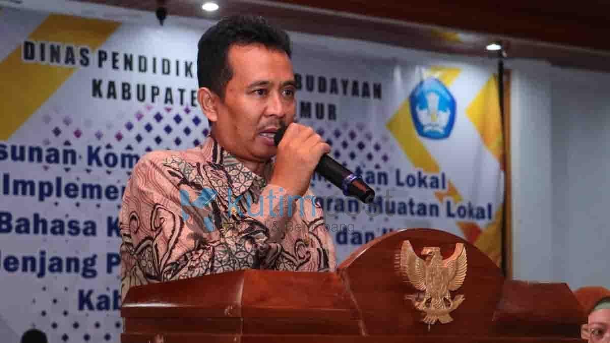 Kadisdikbud Kutim Buka Workshop Muatan Lokal Bahasa Kutai Kadisdikbud Kutim Buka Workshop Muatan Lokal Bahasa Kutai